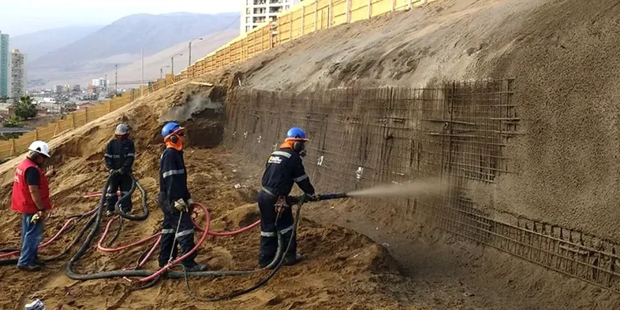 Análisis de Estabilidad de Taludes en Temuco: Suelos Volcánicos y Riesgo Sísmico